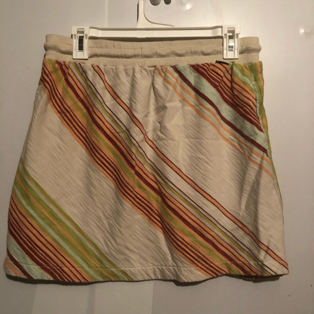 Women’s woolrich skirt size medium